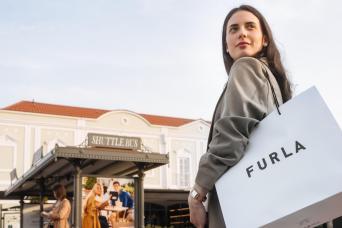 Designer Outlet Parndorf Shopping Tour