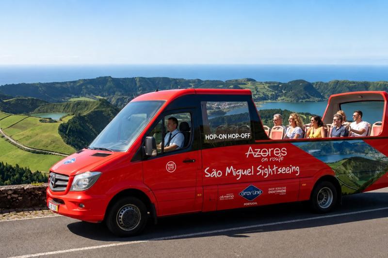 São Miguel: Hop On Hop Off - Classic - 24h