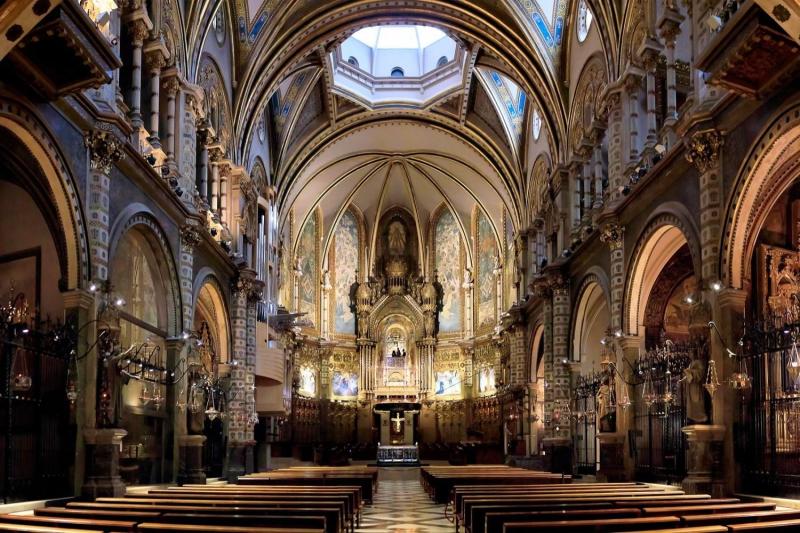 Montserrat Morning Tour