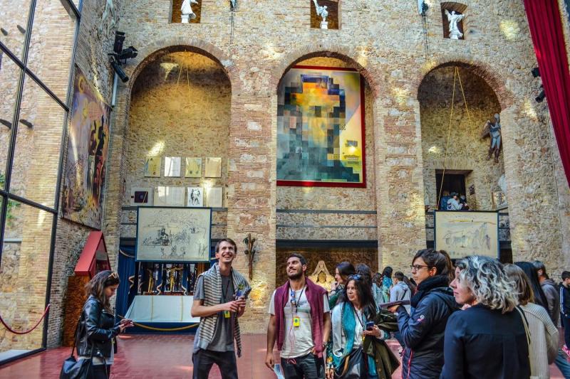 Girona and Dali Museum - Full Day Trip