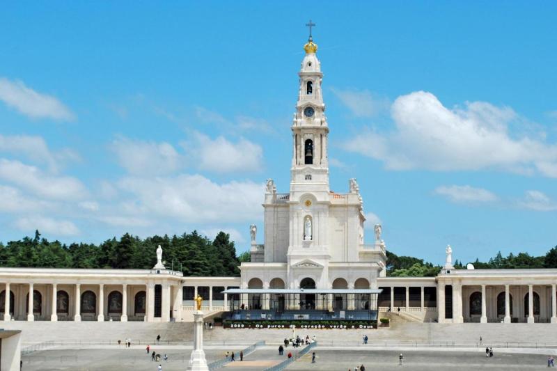 6 Day Tour to Lisbon and Porto including Fatima from Madrid - A Class