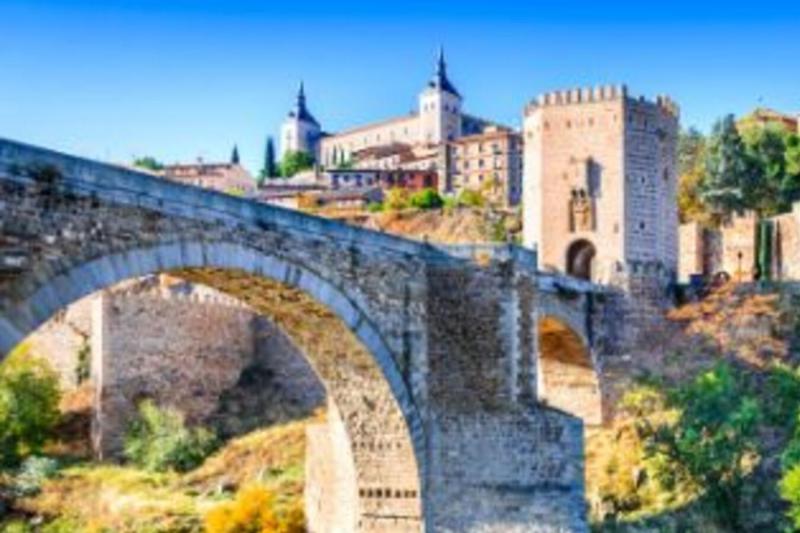 Mix and Save: Toledo and Segovia