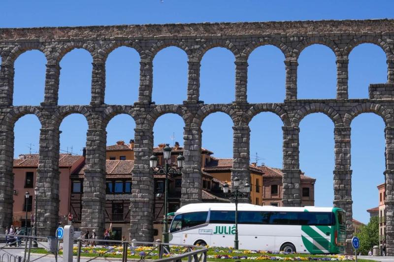 Mix and Save: Toledo and Segovia