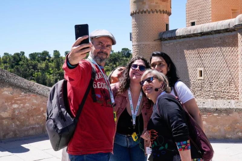 Mix and Save: Toledo and Segovia