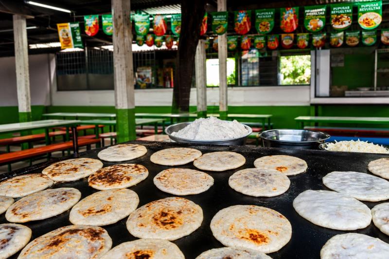 San Salvador: An Authentic Experience that Captures the Heart Through Flavor