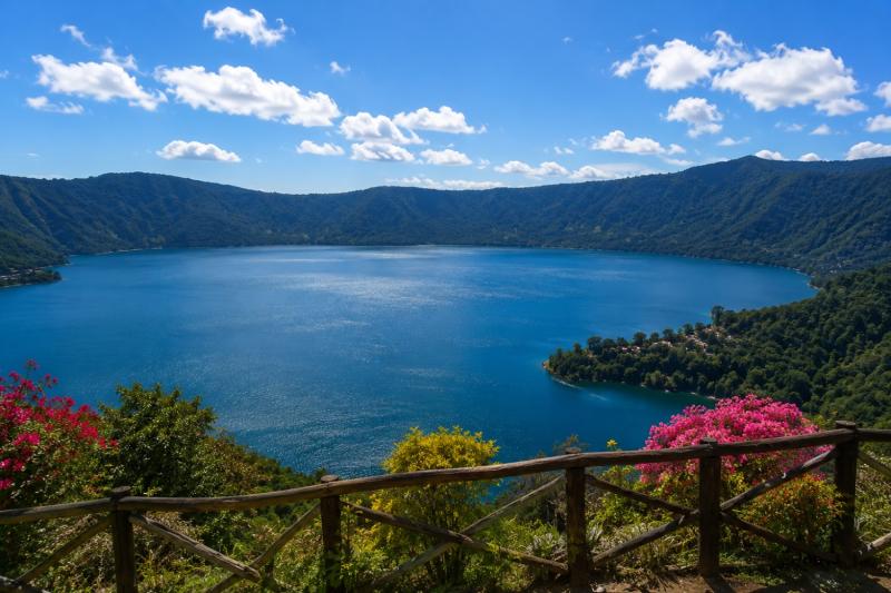 Tazumal Ruins and Lake Coatepeque