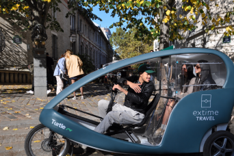 Private Montmartre Tour by Electric Pedicab (1–2)