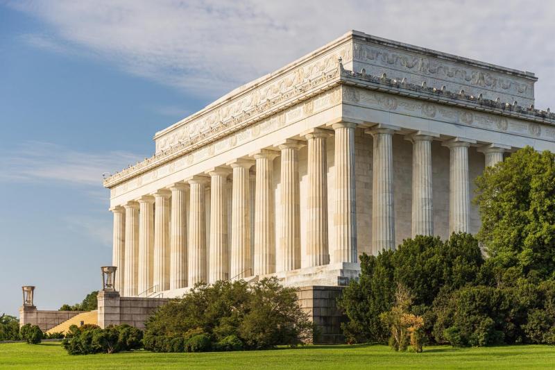 Washington DC: National Mall City Bus Tour with 10 Stops & Seasonal Potomac River Boat Cruise