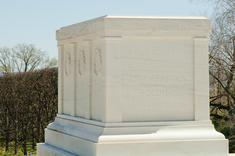 Washington DC: Arlington Cemetery with Changing of the Guards & Tomb of the Unknown Soldier