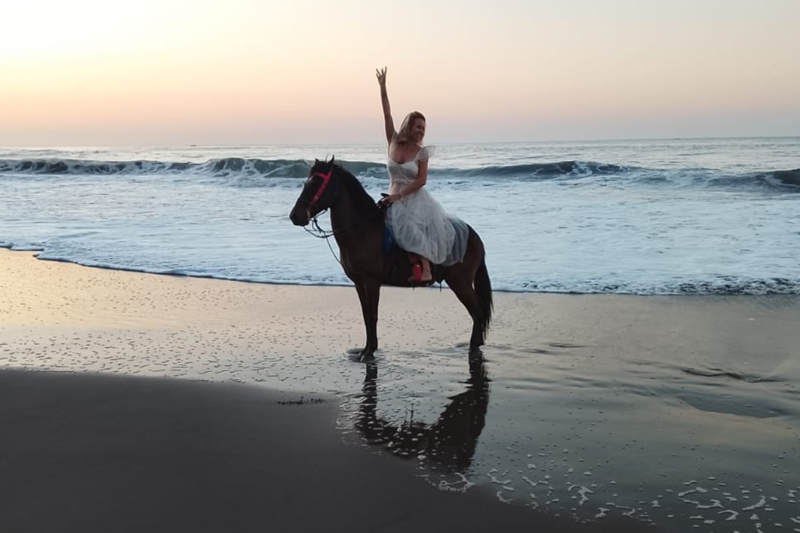 Horseback Adventure Along El Salvador's Pacific Coast