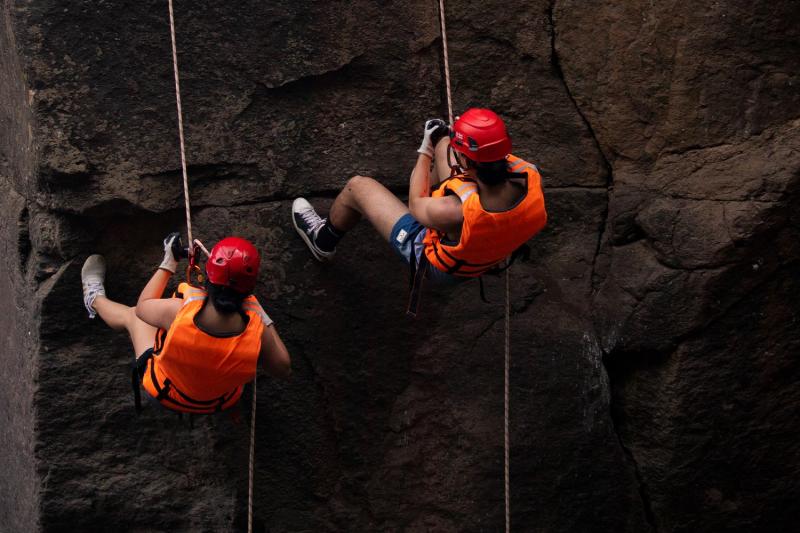 Malacatiupán Extremo: Rapel en Aguas Termales
