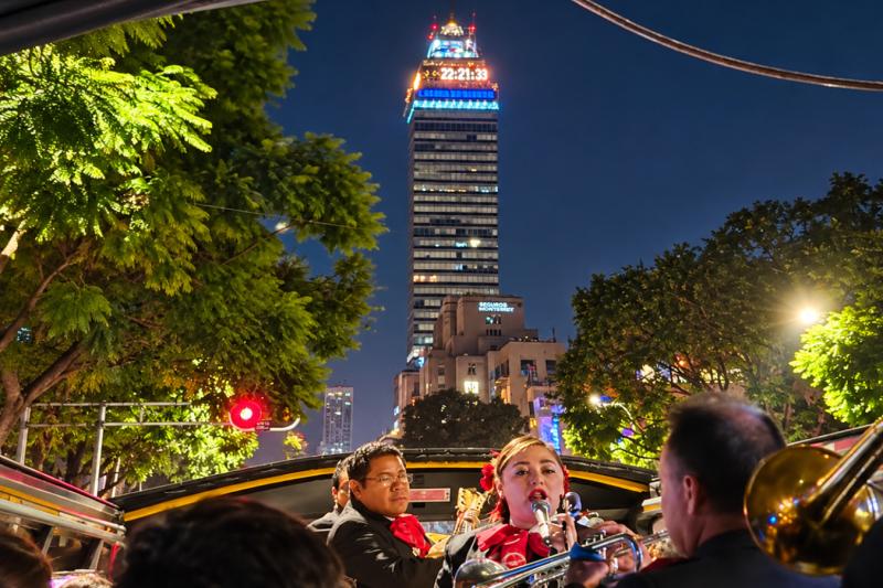 Mexico City: Mariachi Night Tour