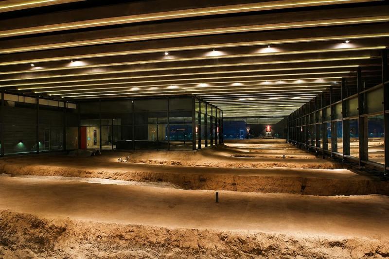 From Xi'an: Han Yang Ling Mausoleum & Yuanjiacun Village Private Full Day Tour with Lunch