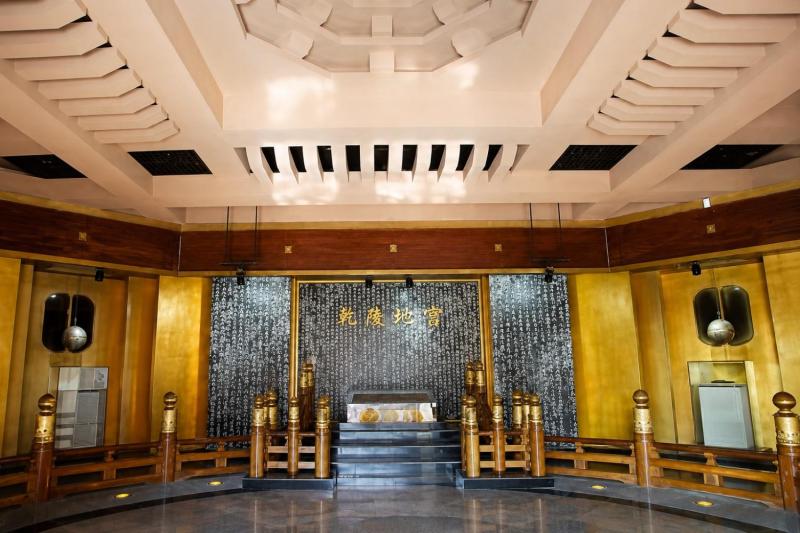 Xi'an: Classic Han Dynasty & Tang Dynasty Private Full Day Tour with Lunch