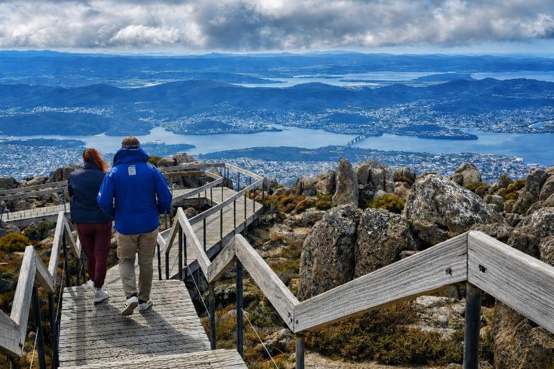 From Hobart: Kunanyi / Mt Wellington