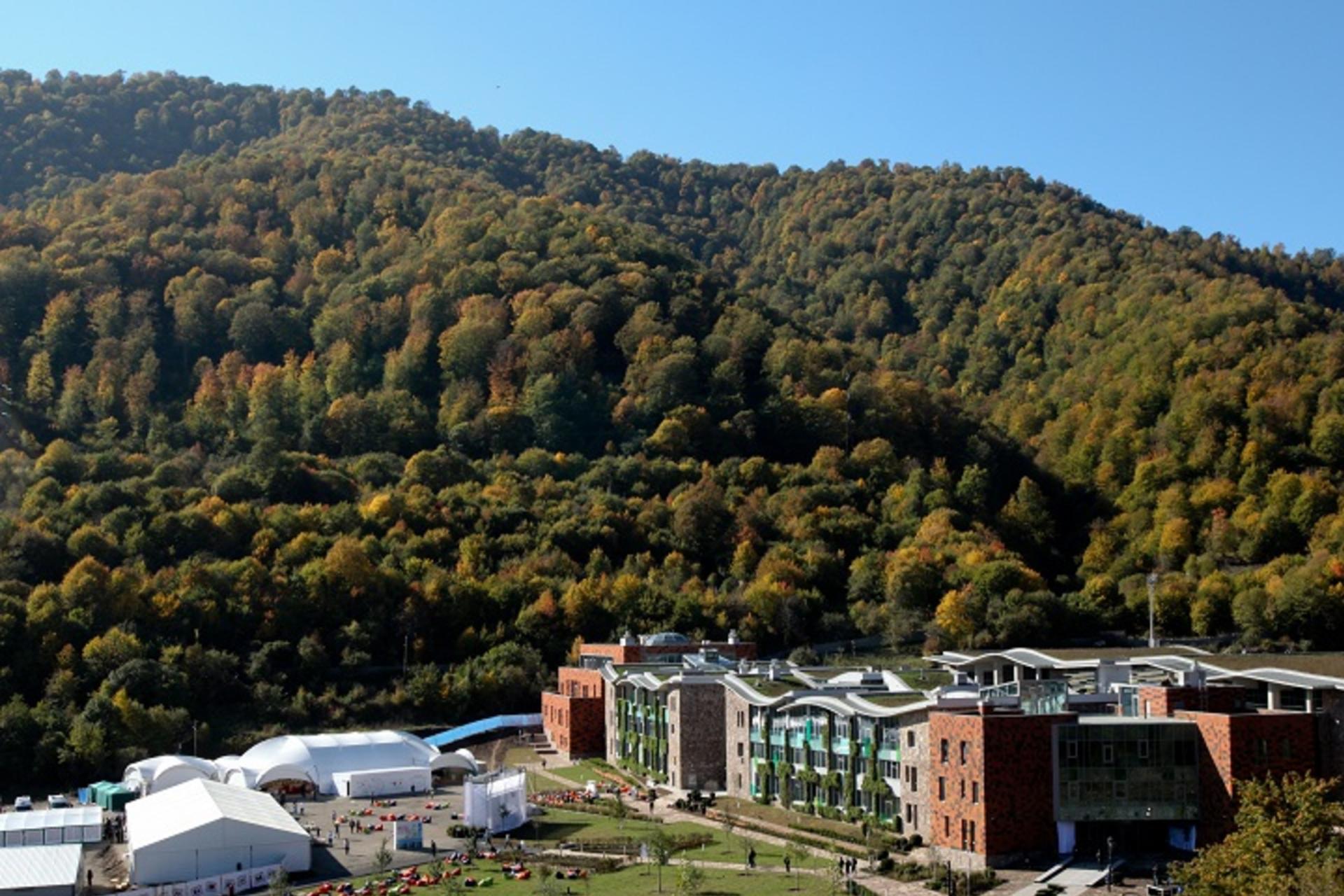 13-Day Georgia and Armenia Tour from Tbilisi: Kutaisi, Akhaltsikhe and Yerevan