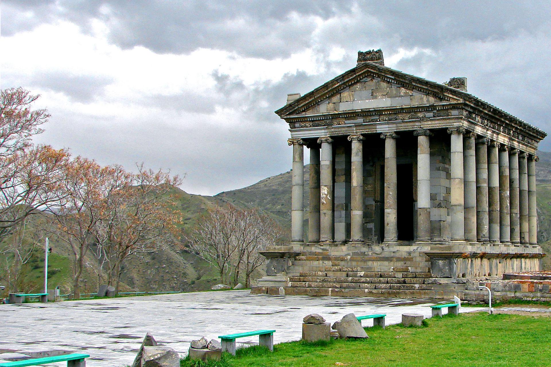 13-Day Georgia and Armenia Tour from Tbilisi: Kutaisi, Akhaltsikhe and Yerevan