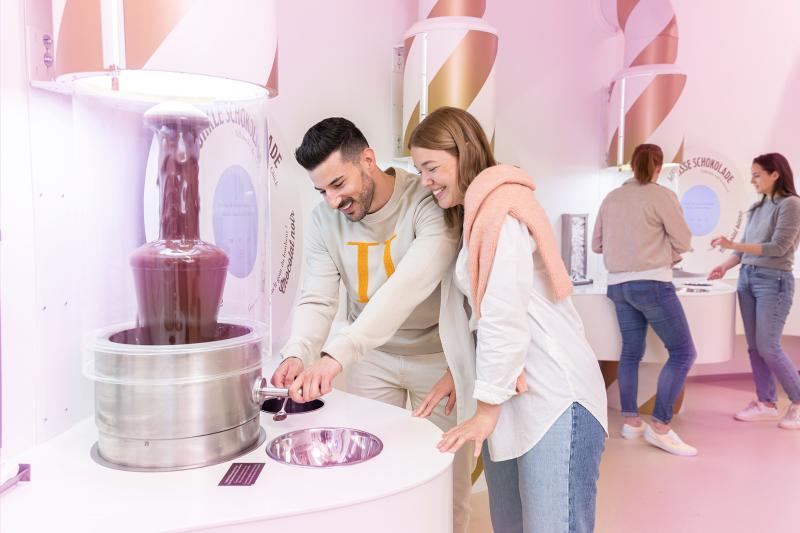 zurich-open-top-and-chocolat-cheese-tour-3