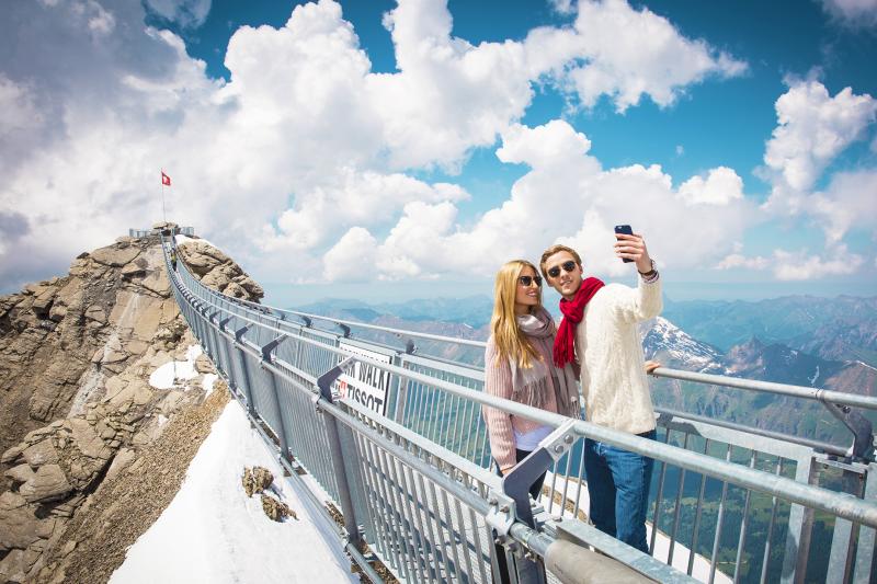 private-tour-to-glacier-3000-from-geneva-6