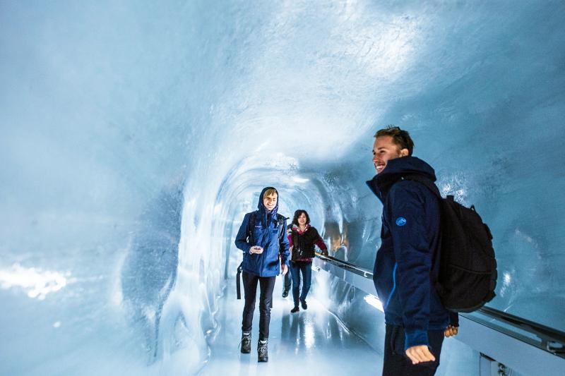 interlaken-and-jungfrau-private-tour-from-geneva-3