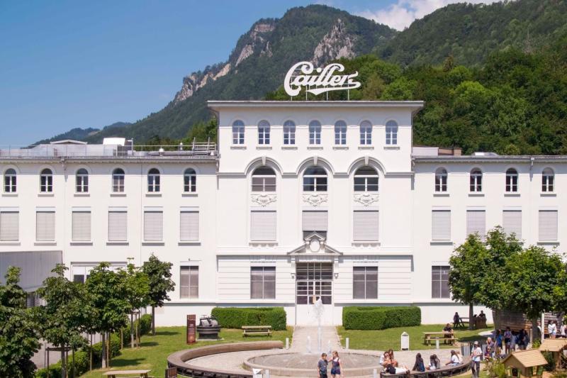 private-tour-to-gruyeres-golden-train-chocolate-2