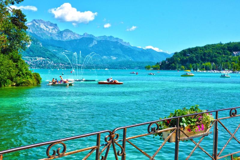 private-tour-to-annecy-from-geneva-with-guide-7