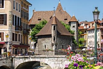 Geneva city tour & Annecy, Venice of the Alps