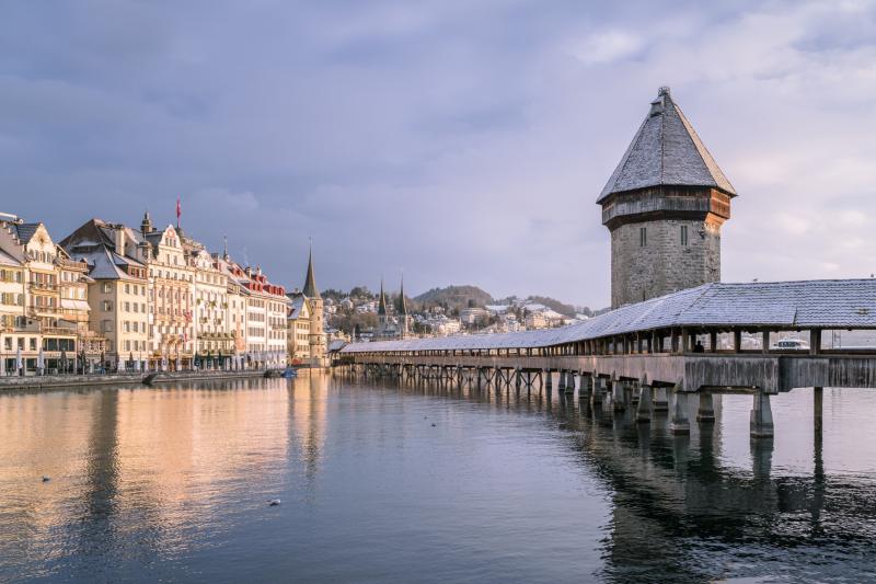 titlis-beginner-ski-day-with-cable-car-snow-expe-10