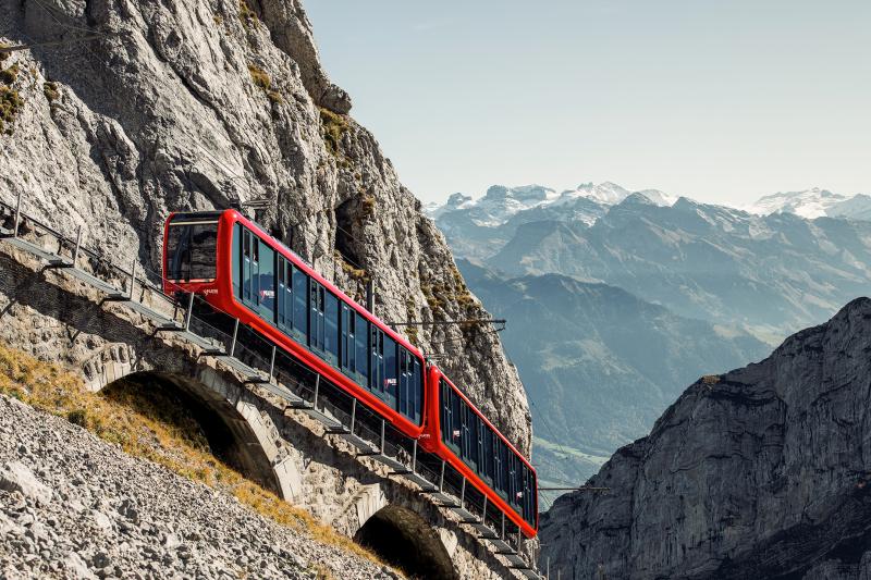 pilatus-lucerne-gold-2