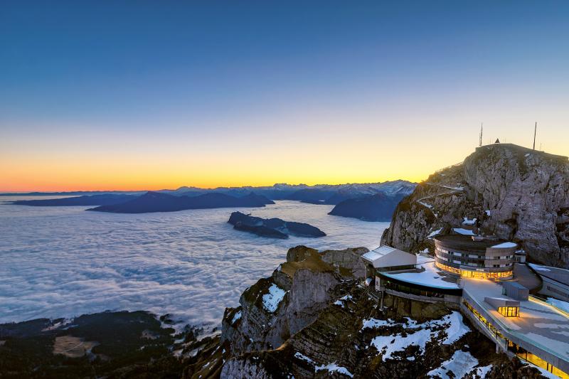 pilatus-silver-1