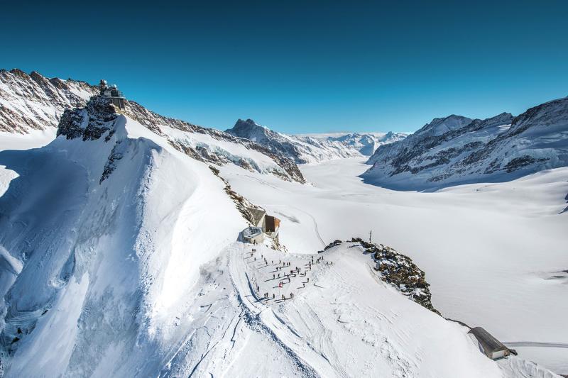 jungfrau-grindelwald-interlaken-from-lucerne-8