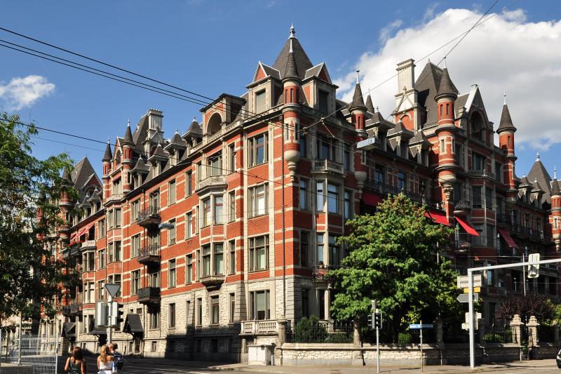 zurich-open-top-sightseeing-tour-and-cruise-2