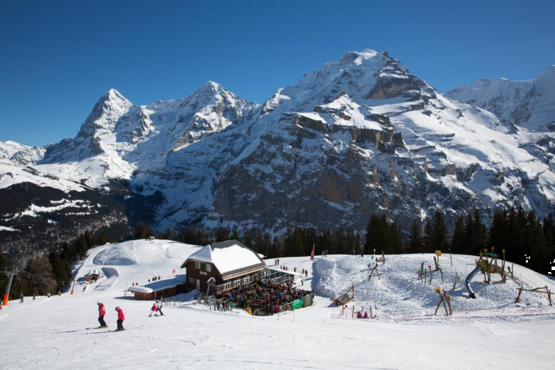 interlaken-schilthorn-cable-car-from-lausanne-4