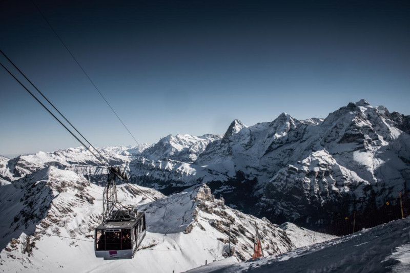 interlaken-schilthorn-cable-car-from-lausanne-7