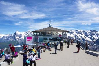 Excursion d'une journée à Interlaken, téléphérique au Schiltorn