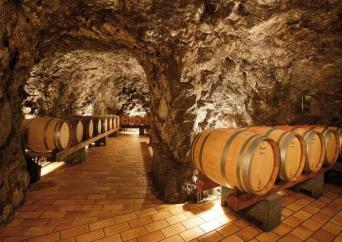 Private Wine Tasting & Lunch at Marisa Cuomo Winery from Amalfi