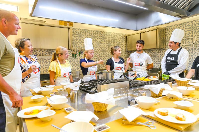 Sorrento Cooking Class & Food Experience