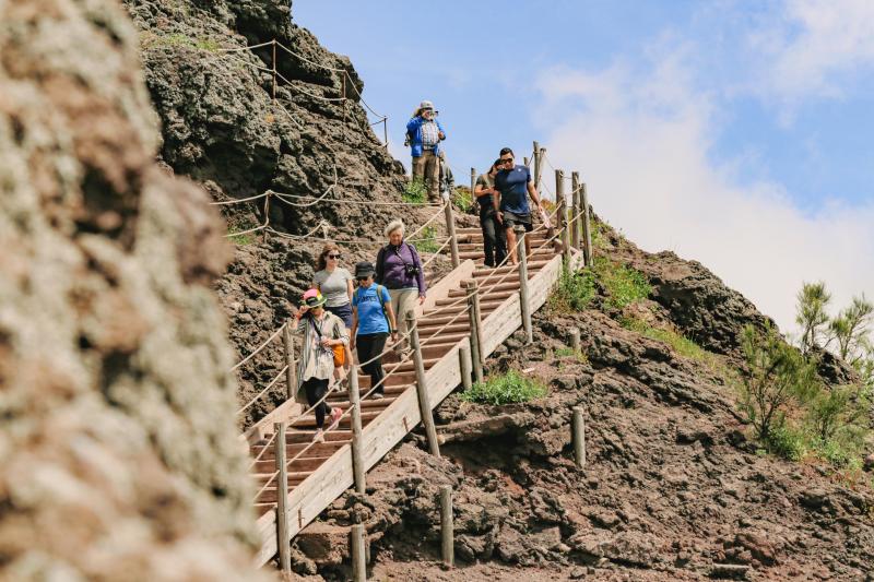 Private Tour of Pompeii & Mt. Vesuvius with Priority Access from Naples