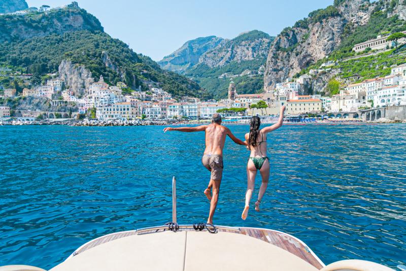 Private Boat Tour of Amalfi Coast: Positano & Amalfi