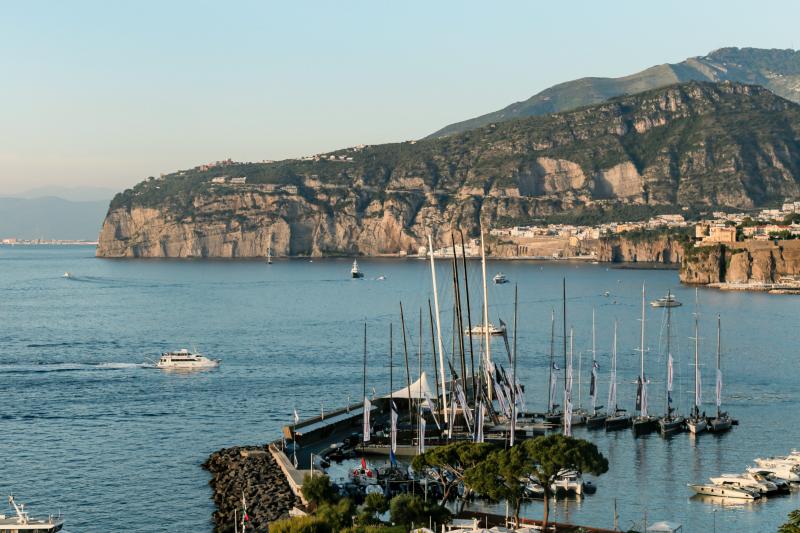 Private Tour of Pompeii & Sorrento with Priority Access from Naples