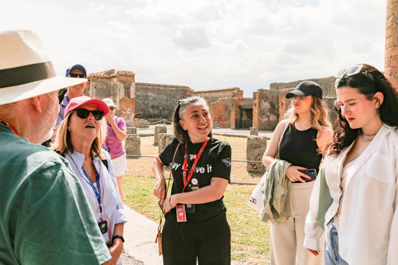 Unforgettable Italian Adventure: Amalfi Coast, Capri, and Pompeii in 5 days