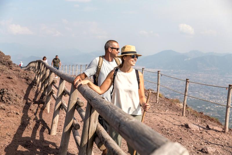 Sorrento Trails: 5 days Hiking Adventure & Cultural Highlights