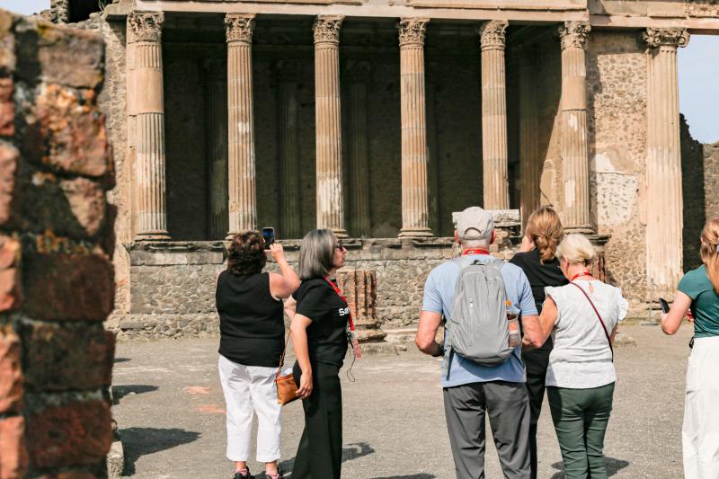 Private Tour of Pompeii with Priority Access from Amalfi