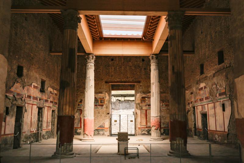 Private Tour of Pompeii with Priority Access from Amalfi