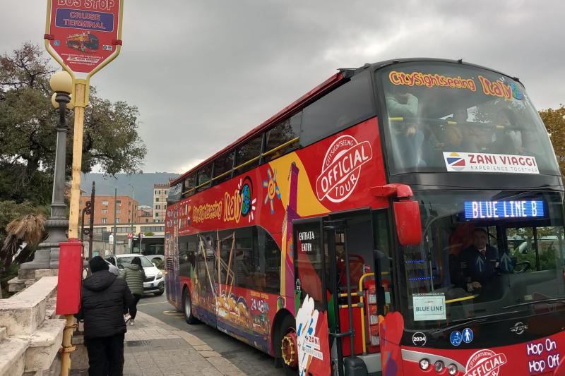 Autobus Turistico City Sightseeing Genova 24h / 48 ore - Alloggi in Genova