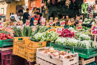 Expérience culinaire : tour privé du marché avec dîner chez un local