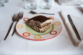 Pâtes et tiramisu : cours partagé avec dîner ou déjeuner chez un local