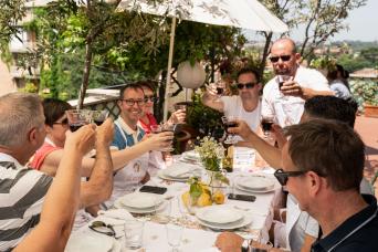 Expérience culinaire : tour en petit groupe du marché avec dîner