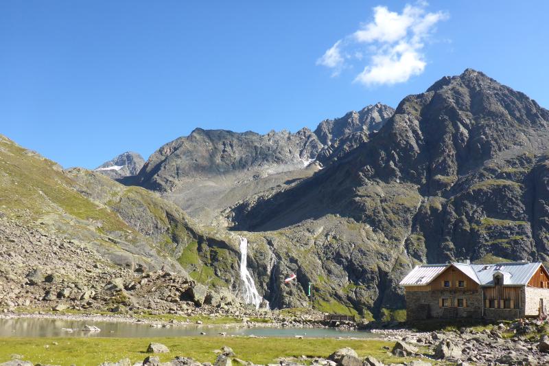 Hut hiking in Austria