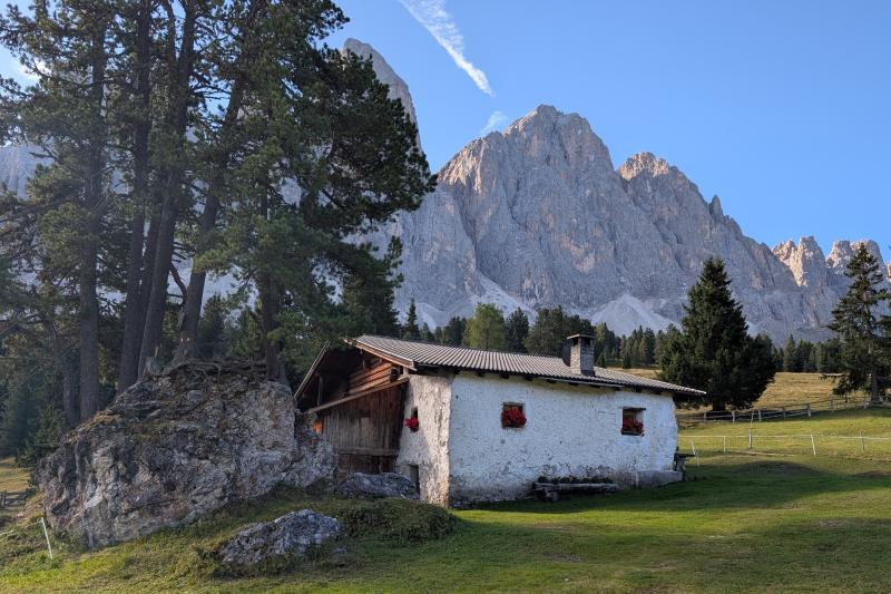 Dolomites Hut Tour